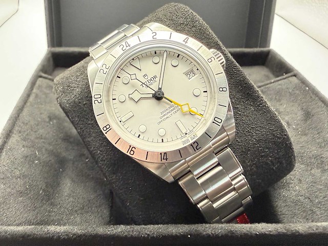 Tudor black bay pro | white dial | unworn | 2026 - afbeelding 5 van  11