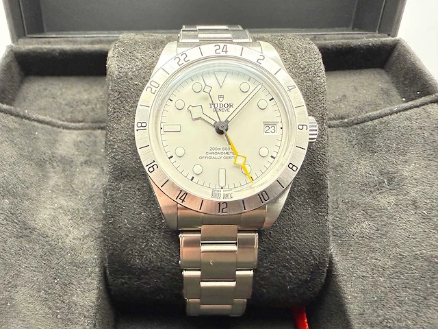 Tudor black bay pro | white dial | unworn | 2026 - afbeelding 1 van  11