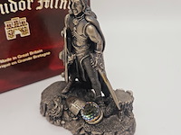Tudor mint england - sir gawain statuette met zilver vergoten - afbeelding 6 van  9