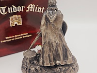 Tudor mint england - sir gawain statuette met zilver vergoten - afbeelding 9 van  9