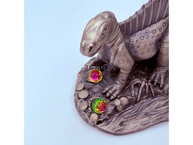 Tudor mint england - spinosaurus statuette met zilver vergoten - afbeelding 5 van  9