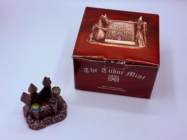 Tudor mint england - ''the castle of spires'' met zilver vergoten - afbeelding 1 van  6