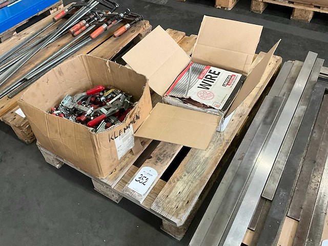 Tuimelklemmen en lasdraad - afbeelding 1 van  6