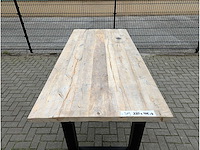 Tuin bartafel rustiek iepenhout. 220 x 100 x 100cm. metalen u onderstel - afbeelding 3 van  3