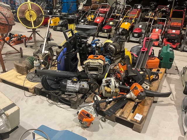 Tuin-en grondverzetmachines - afbeelding 1 van  9