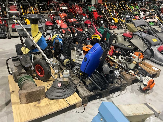 Tuin-en grondverzetmachines - afbeelding 2 van  9