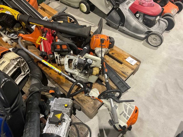 Tuin-en grondverzetmachines - afbeelding 5 van  9