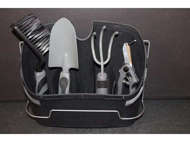 Tuin set in kr 15 - afbeelding 1 van  3