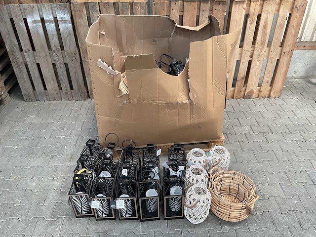 Tuin & terras lampen (55x) - afbeelding 1 van  6