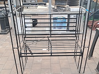 Tuinbank met rozenboog - afbeelding 5 van  8