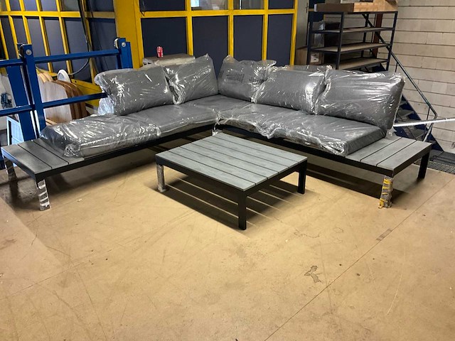 Tuinbank met tafel - afbeelding 4 van  5