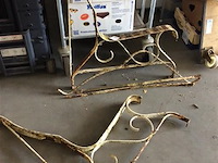 Tuinbank voeten 2stuks - afbeelding 1 van  3