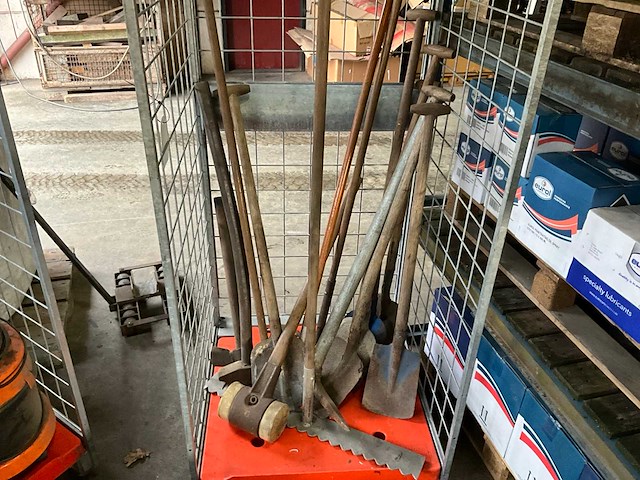 Tuingereedschap (14x) - afbeelding 1 van  4