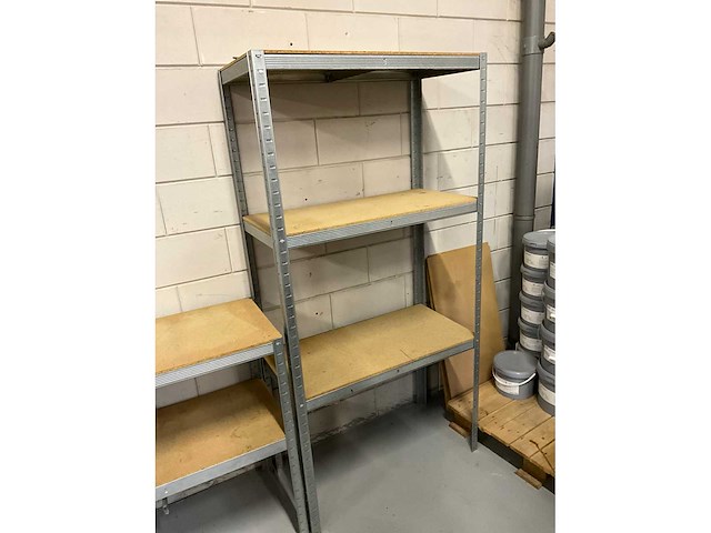 Tuingereedschap en legbordstelling - afbeelding 5 van  7