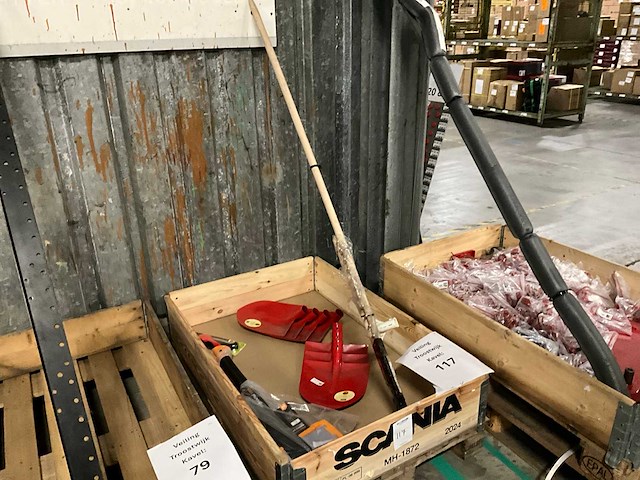 Tuingereedschap - afbeelding 1 van  3
