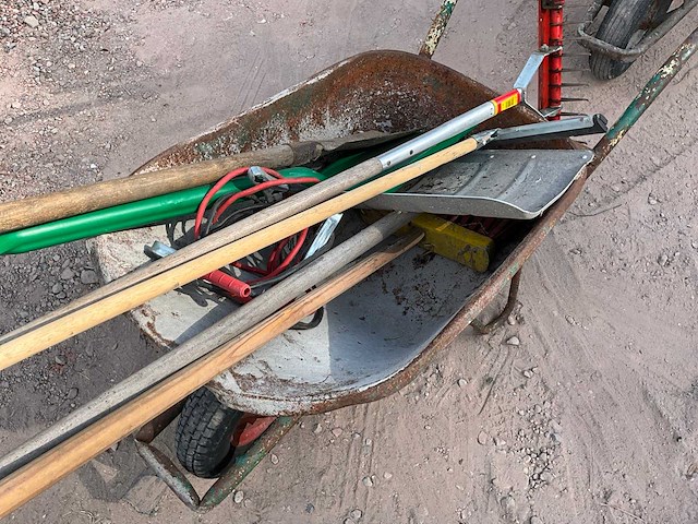 Tuingereedschapen - afbeelding 2 van  7