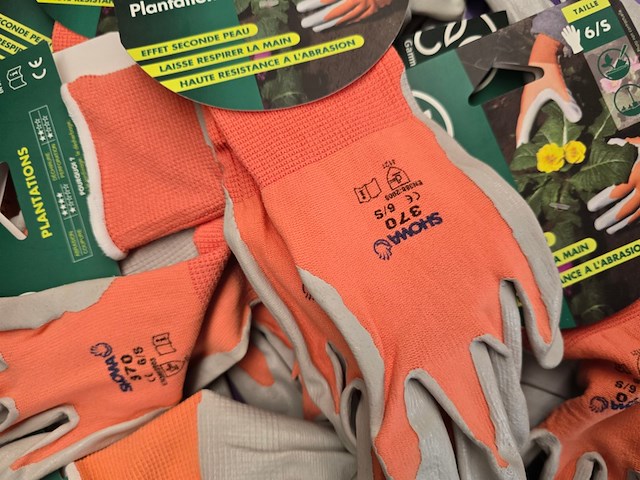 Tuinhandschoenen in mand ca 60 stuks gamm vert, partij - afbeelding 4 van  5