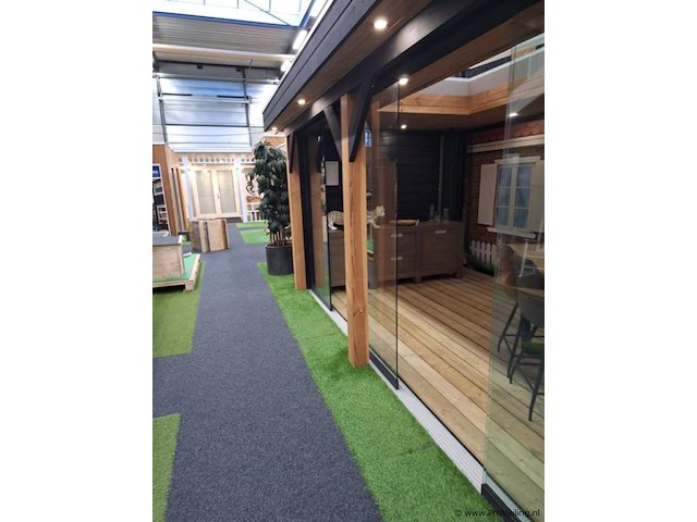 Tuinhuis met glazen schuifwanden - 500x300cm - afbeelding 8 van  12
