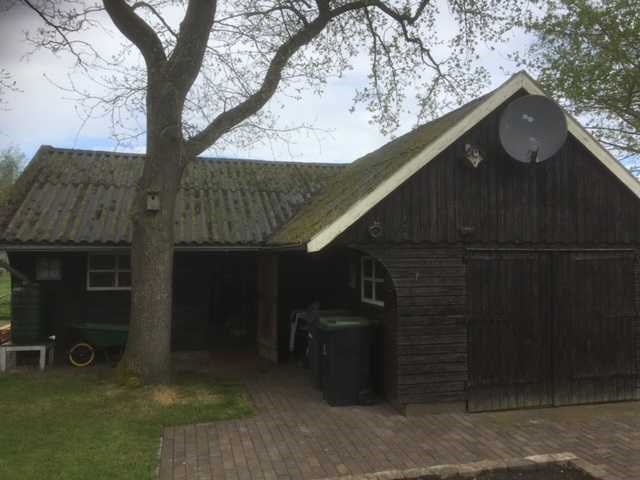 Tuinhuis met luifel - afbeelding 1 van  11