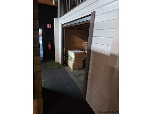 Tuinhuis (vuren) met woongedeelte en garage - 850x540x495 cm - afbeelding 4 van  14