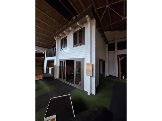 Tuinhuis (vuren) met woongedeelte en garage - 850x540x495 cm - afbeelding 9 van  14