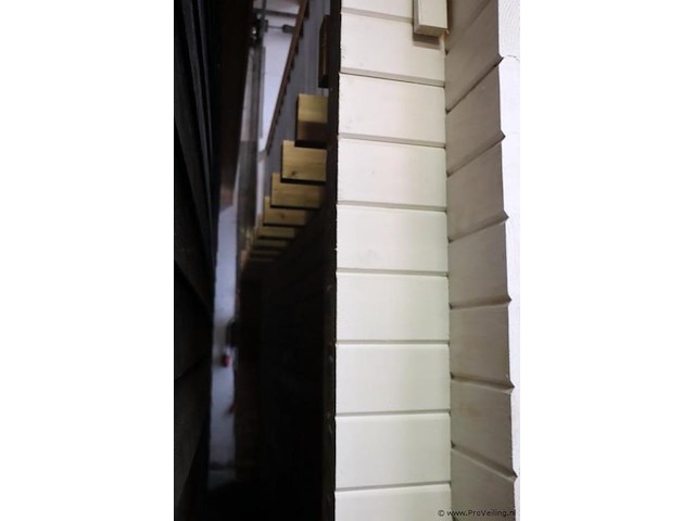 Tuinhuis (vuren) met woongedeelte en garage - 850x540x495 cm - afbeelding 9 van  39