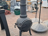 Tuinkachel en houthaktafel - afbeelding 2 van  18