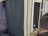 Tuinkast met inhoud - afbeelding 3 van  7