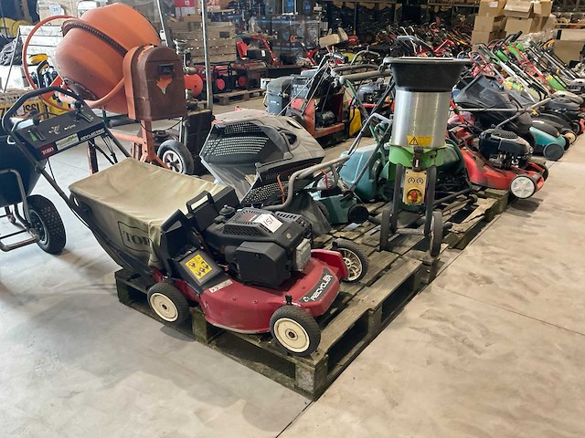 Tuinmachine (7x) - afbeelding 1 van  7