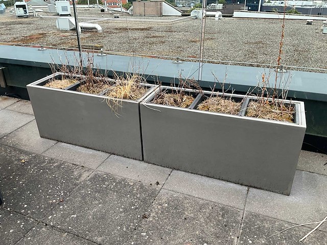 Tuinpot buiten (8x) - afbeelding 1 van  6