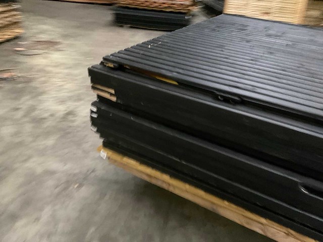 Tuinscherm "elan" zwart gespoten - 180x180 cm (10x) - afbeelding 4 van  12