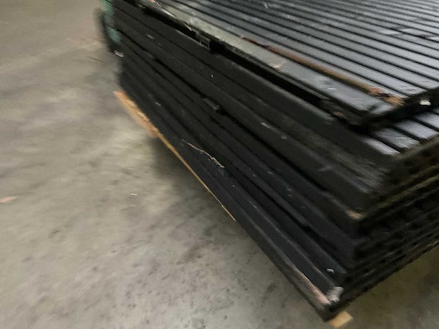 Tuinscherm "elan" zwart gespoten - 180x180 cm (10x) - afbeelding 11 van  11