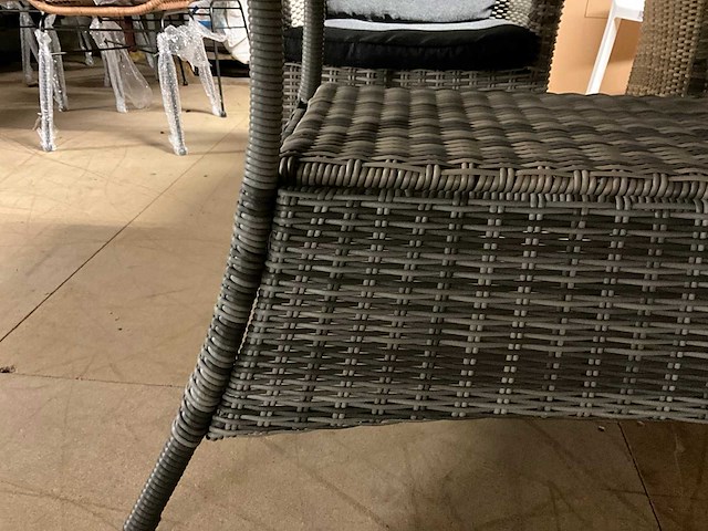 Tuinset - afbeelding 6 van  9