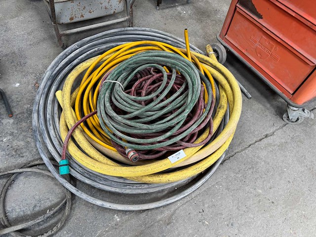 Tuinslangen & toebehore - afbeelding 1 van  1