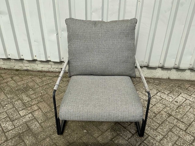 Tuinstoel met bijzettafel - afbeelding 1 van  2