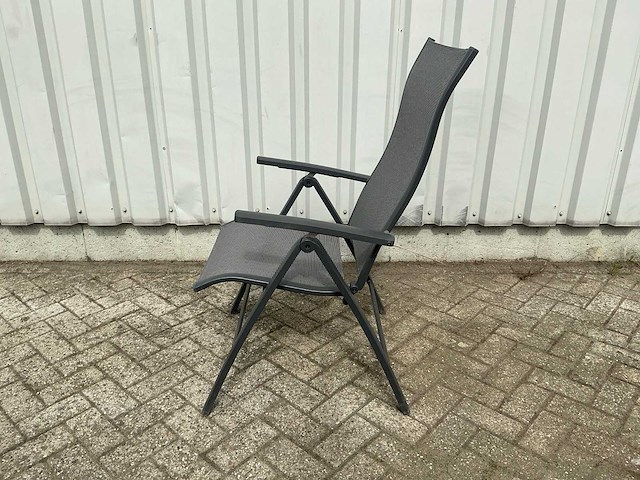 Tuinstoel met voetbankje (2x) - afbeelding 1 van  3