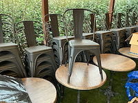 Tuinstoelen en tafels (112x) - afbeelding 1 van  10