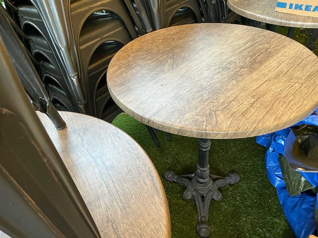 Tuinstoelen en tafels (112x) - afbeelding 4 van  10