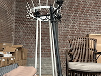 Tuinstoelen, tuinverlichting en accessoires - afbeelding 4 van  8