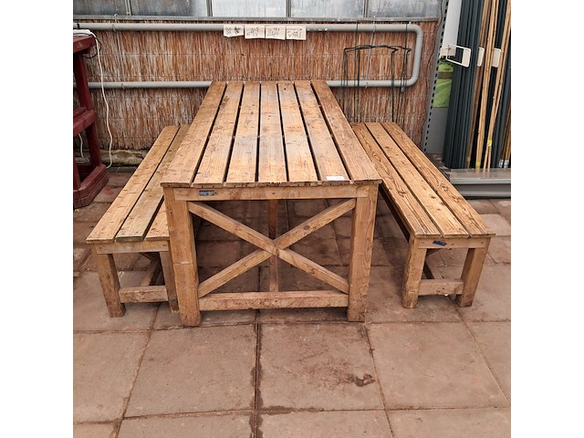 Tuintafel en banken - afbeelding 1 van  8