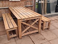 Tuintafel en banken - afbeelding 2 van  8