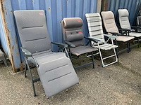 Tuintafel en tuinstoelen - afbeelding 8 van  10