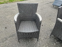 Tuintafel en tuinstoelen - afbeelding 10 van  10