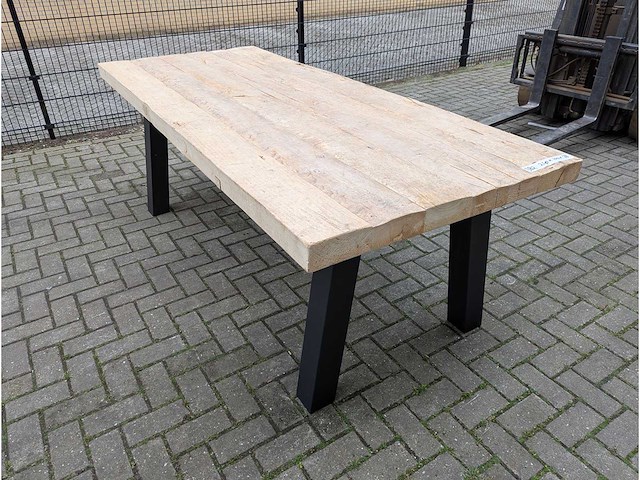 Tuintafel iepenhout 215 x 95 x 78cm. metalen onderstel. - afbeelding 3 van  3