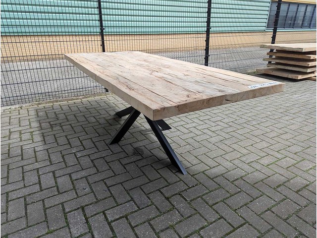 Tuintafel iepenhout 230 x 100 x 78cm. metalen spinpoot - afbeelding 1 van  3
