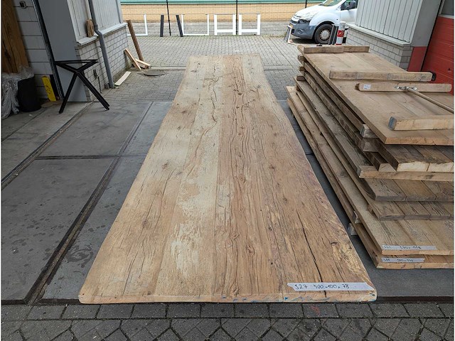Tuintafel mega. rustiek eiken. 400 x 100 x 78cm. metalen spinpoot - afbeelding 3 van  4
