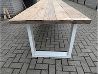Tuintafel mega. rustiek grenenhout. 320 x 85 x 77cm. metalen u onderstel - afbeelding 2 van  3