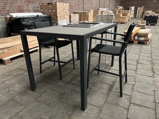 Tuintafel met drie barkrukken - afbeelding 4 van  11