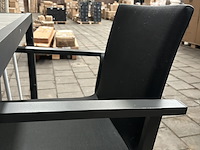 Tuintafel met drie barkrukken - afbeelding 8 van  11