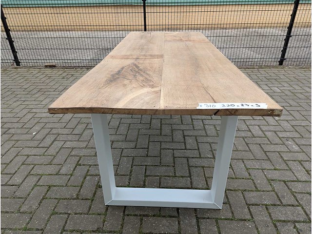 Tuintafel oud eikenhout 220x87x76cm. metalen u onderstel - afbeelding 3 van  3
